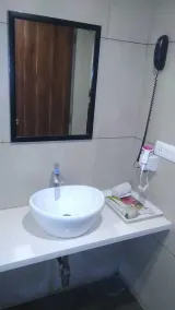 The Grand Vardhman Hotel - Image 2