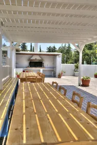 Ampeli Apartments - Image 3