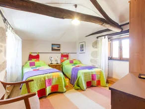 Beautiful, quiet country house with garden in the middle of the Ribeira Sacra - Image 2