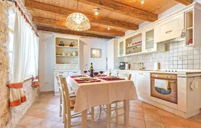 Nice Home in Puntera With Wifi and 3 Bedrooms - Image 2