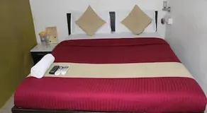 Hotel Saffron Inn - Image 3