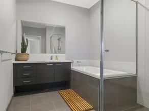 Breeze ON INN - Surf Side - Free Wifi & Netflix - Image 4