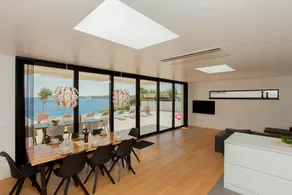Villa Garma Beachfront 3 Bedroom villa Stunning Sea Views Gym Private Pier - Image 5