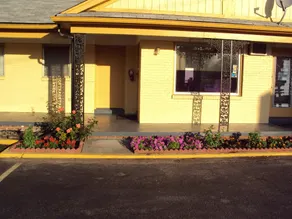Sunrise Inn Brownsville - Image 3