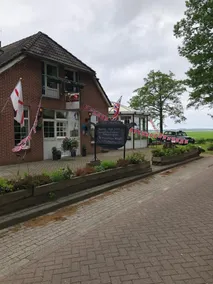 Lucy's Inn - Image 5
