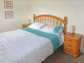 Dipley Cottage - Image 4