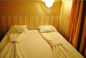 Odysseus Hotel - Image 2