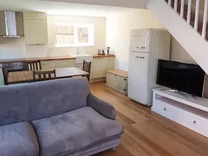 Sunnyside - Image 4