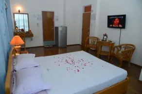 Lucky Hotel - Image 5