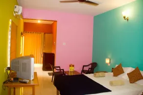 Nirvah Candolim Beach Holiday Stay - Image 4