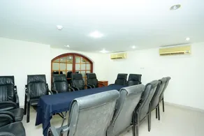 OYO Flagship 17345 MG Road - Image 5