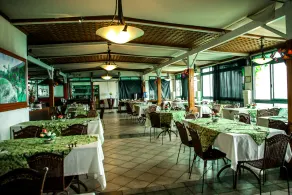 Days Hotel by Wyndham Tagaytay - Image 2