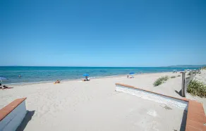 Beautiful Apartment in Platamona With Outdoor Swimming Pool and 2 Bedrooms - Image 3