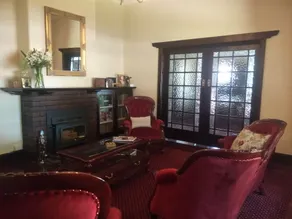Fernweh Guesthouse - Image 5