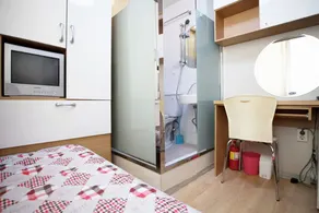 Family Residence - Image 3