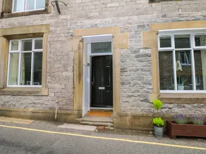 Amber House, Buxton - Image 3