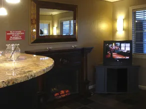 Rogue Valley Inn - Image 2