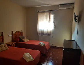Hostal Helechosa - Image 3