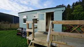 Showman's Hut @ Westcote - Image 5