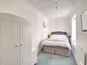 Cozy Holiday Home in Swanage With Balcony - Image 5