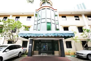 Airy Kuningan Karet Pedurenan 68 Jakarta - Image 3