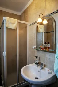 Seascape Villa - Image 2