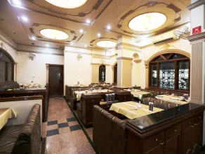 OYO 3646 Hotel Shree Yash - Image 5