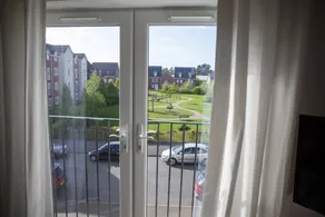 Superb Apartment in Stratford Upon Avon With Free Parking & Wi-fi - Image 3