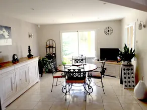 Villa de 3 chambres avec piscine privee jardin clos et wifi a Sainte Maure de Peyriac - Image 3
