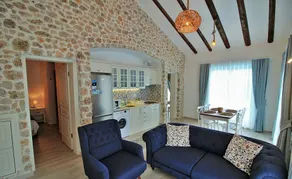 Villa Daisy 2 by Villamnet - Image 3