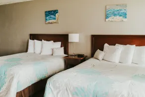 Nye Beach Condos & Cottages - Image 5