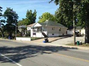 Niagara Falls Cottage Rental - Craig House - Image 4