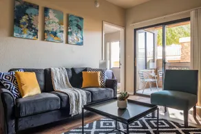 1 BR Apt with Parking by Frontdesk - Image 3