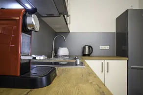 Prime Apartments and Rooms - Image 3