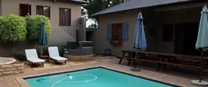 East View Guesthouse - Image 4