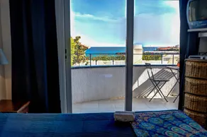 Apartment by the Sea - Image 4