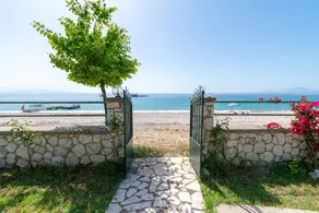 Corfu Beachfront Villa Barbati 1 - Image 5