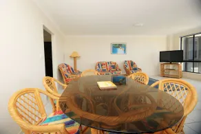 Hi Surf Unit 1, 92 Head St, Forster - Image 3
