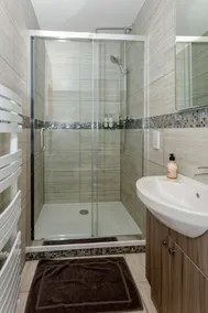 Braemore Square Country House - Image 2