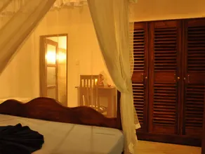Helis Place - Image 5