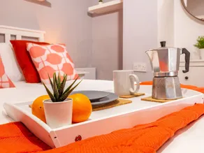 Mandarin Court - Image 2