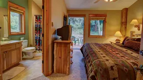 River Stone Resorts & Bear Paw Suites - Image 4