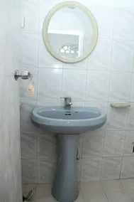 Gudsmith Home - Image 2