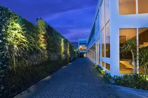 Aveon Express Hotel Yogyakarta by Daphna International - Image 5