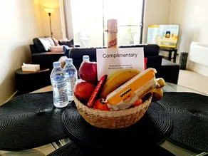 Qure Restaurant & Apartments - Image 2