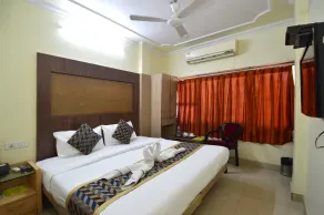 Hotel Radha Palace - Image 3