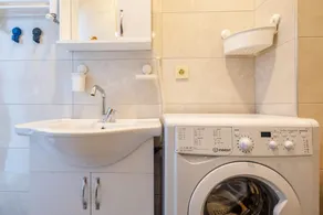 Pleasant Flat Close to Metro Station in Maltepe - Image 4