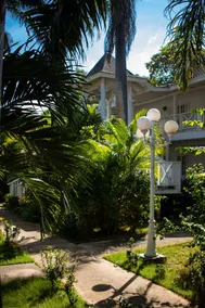 Merrils Beach Resorts lll - Image 3