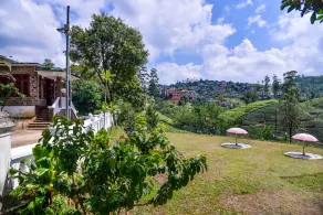 Grand Peak Tea Garden Hotel - Image 3