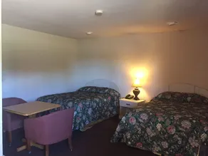 Relax Inn Pleasanton - Image 4